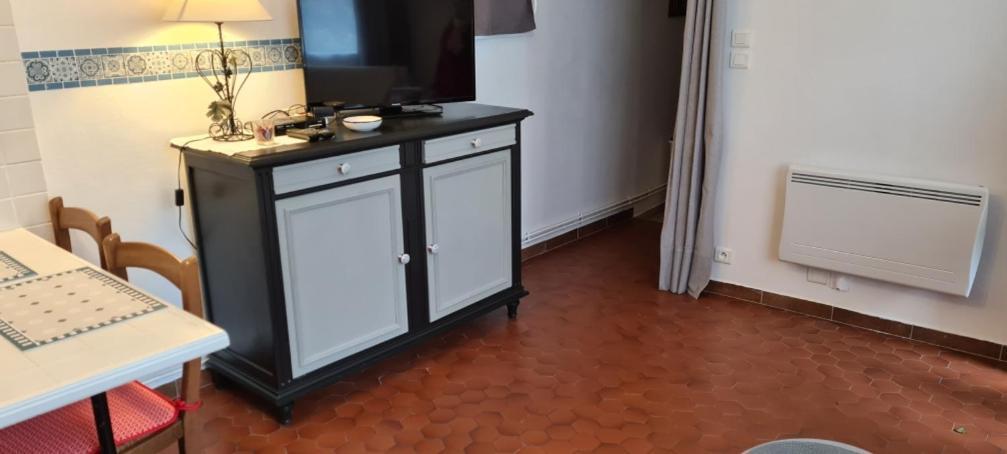 4 Rue Guy De Maupassant Apartment Valmont  Bagian luar foto